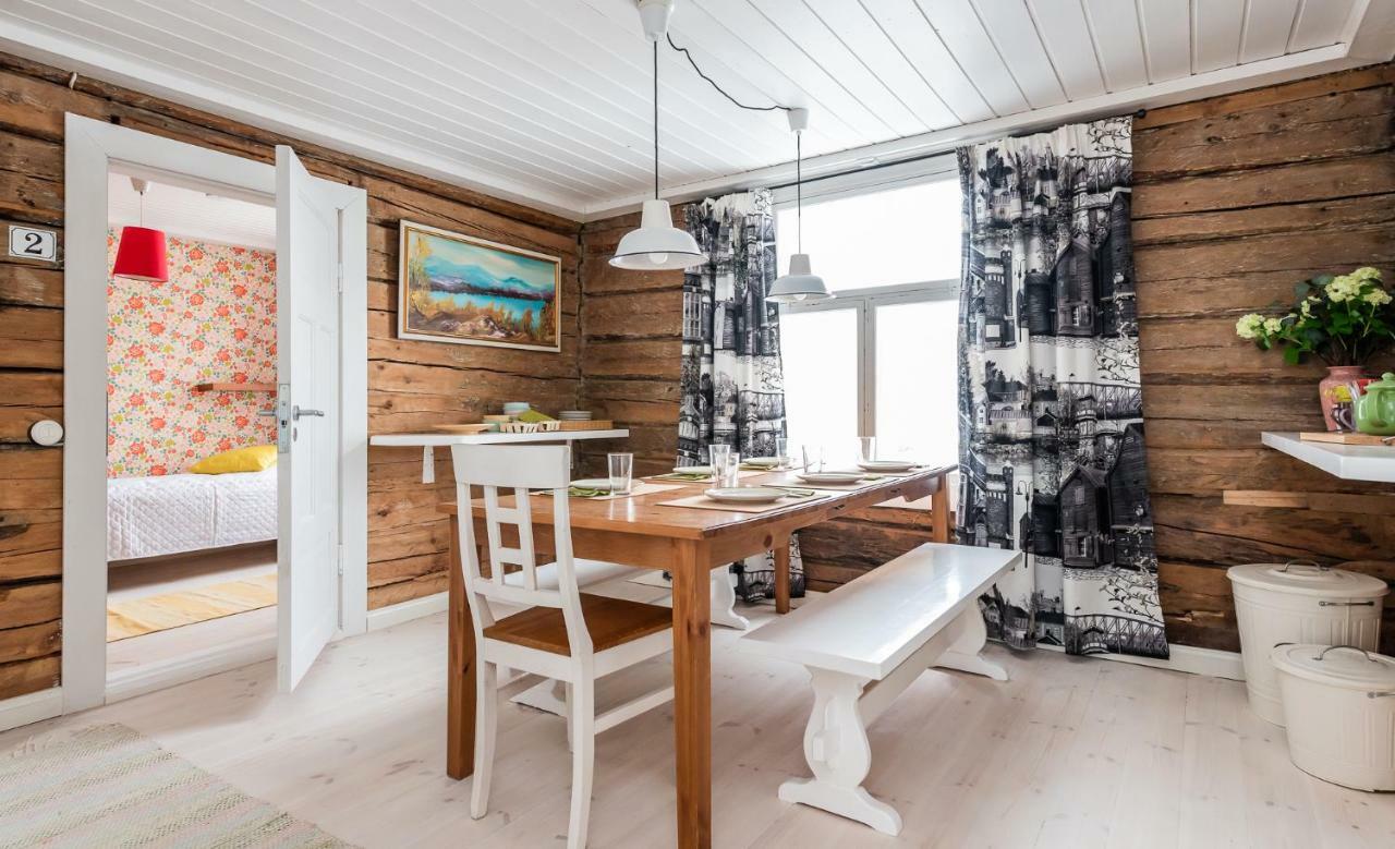 Pikisaari Guesthouse Uleåborg Exteriör bild